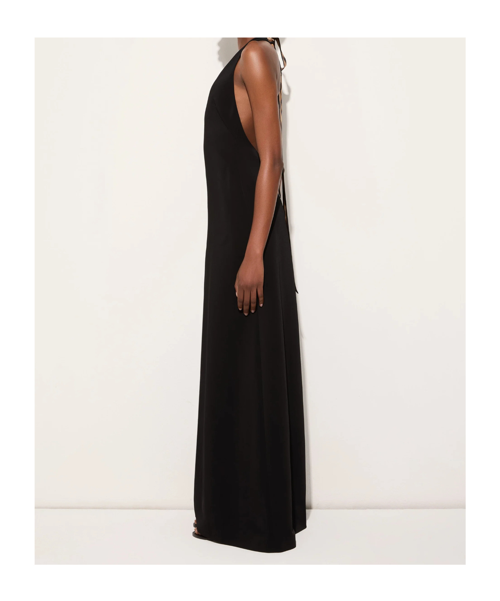 Pucci Long Dress With V-neck And Slit In Black