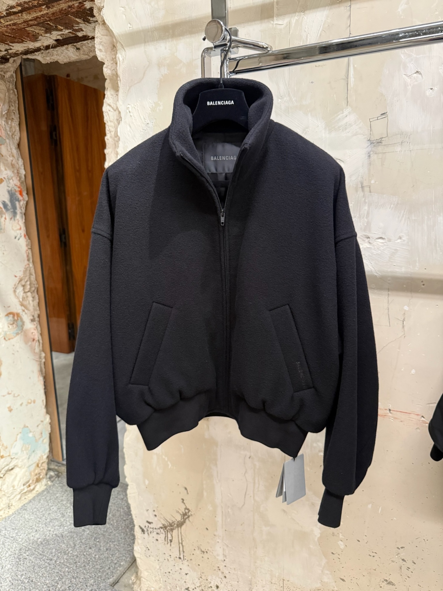Balenciaga Cropped Jacket In Black