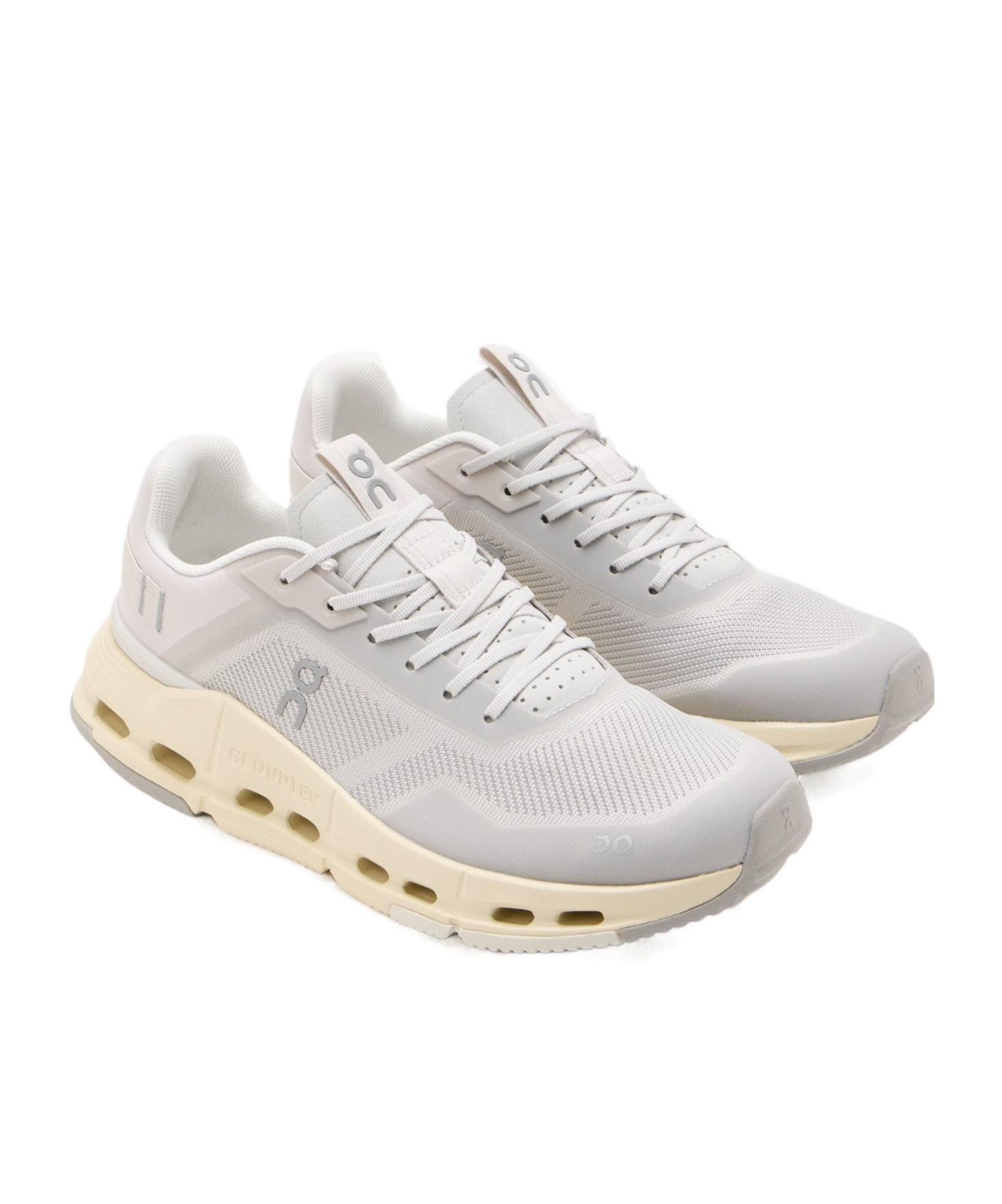 On Cloudnova Form 2 Tt Sneakers In White