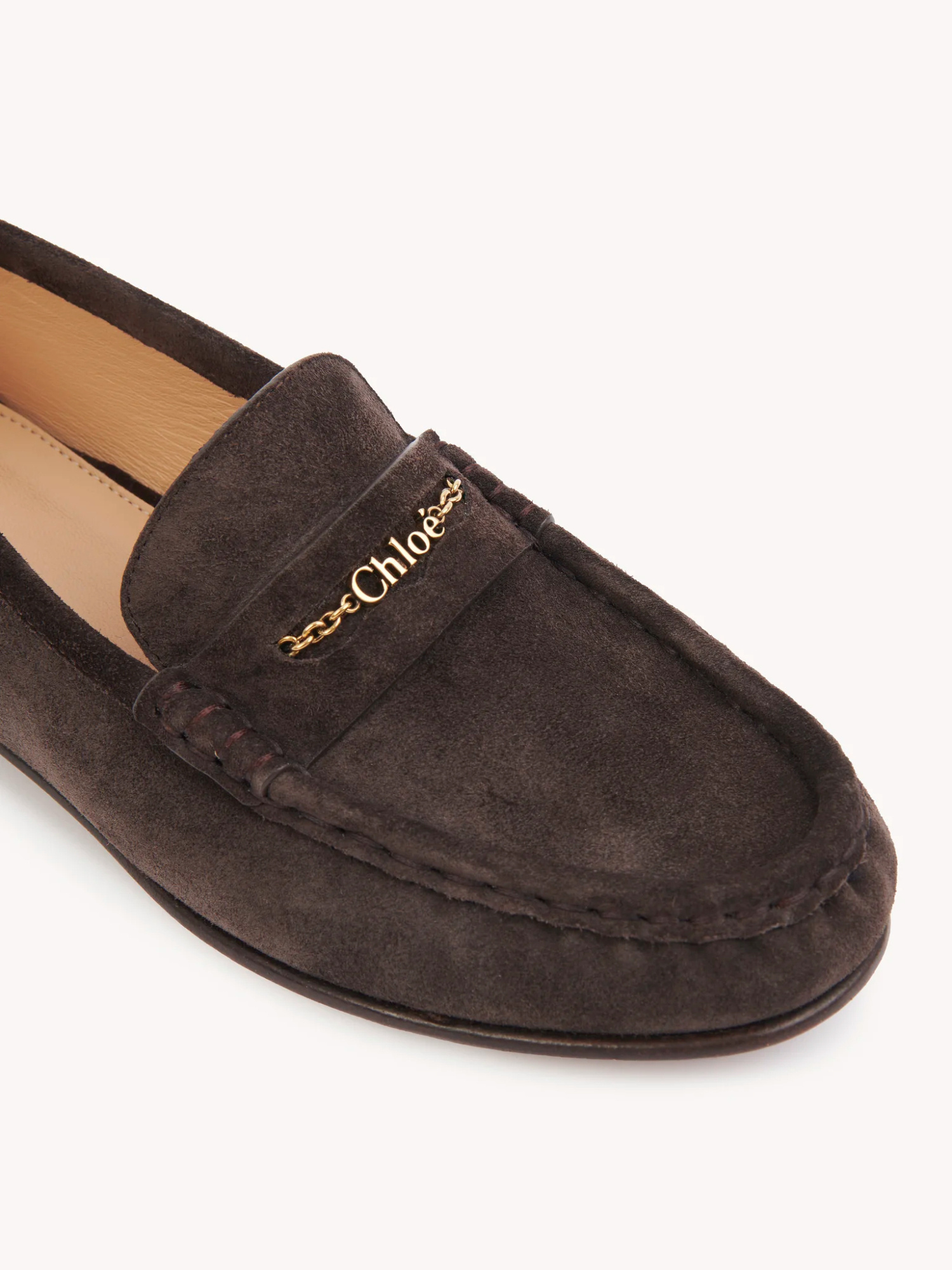 Chloé Round-toe Loafers In Brown