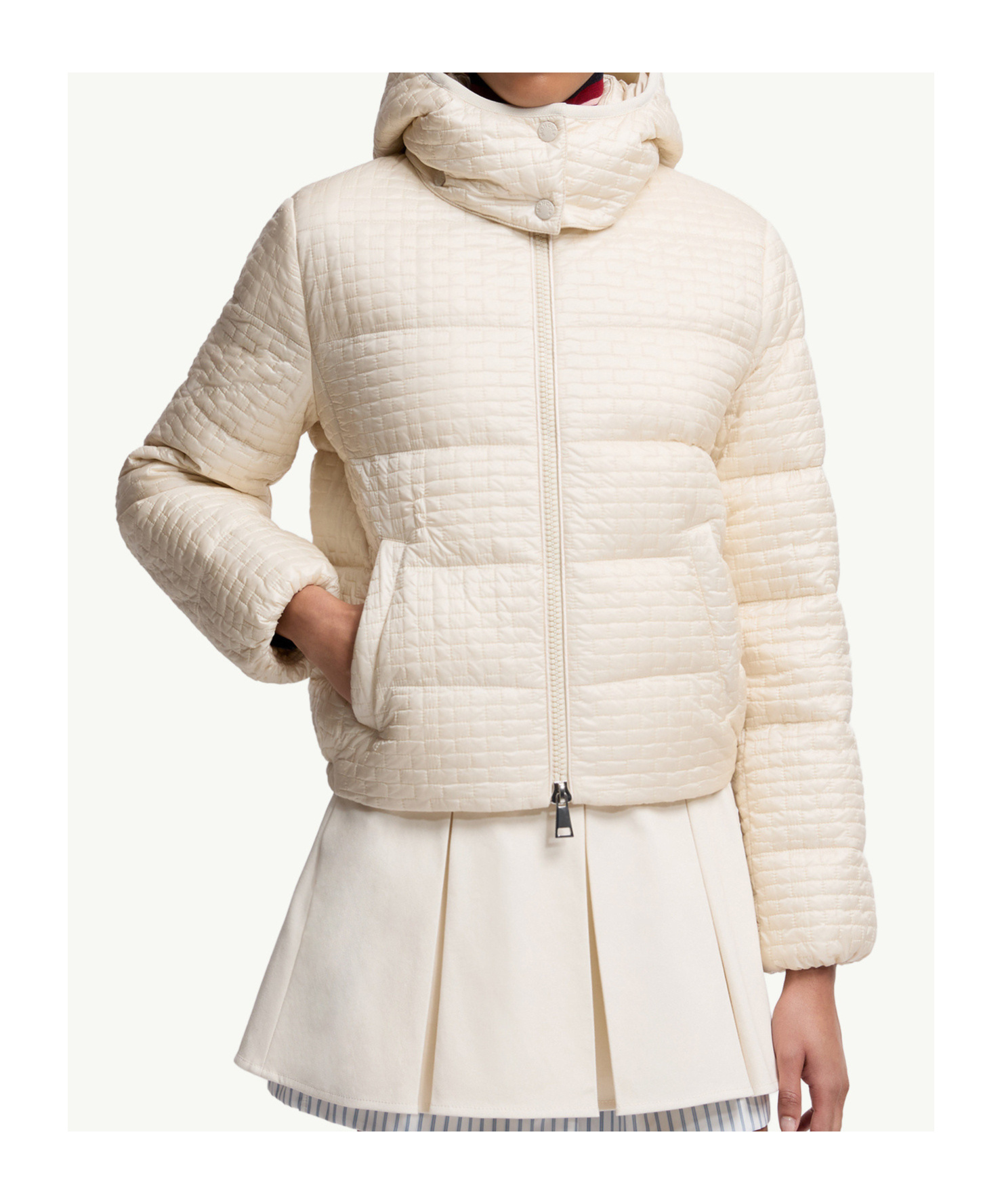Moncler Gisors Geometric-quilted Hooded Short Down Jacket In White