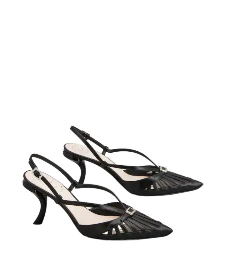Roger Vivier Virgule D'orsay Pumps In Leather In Black