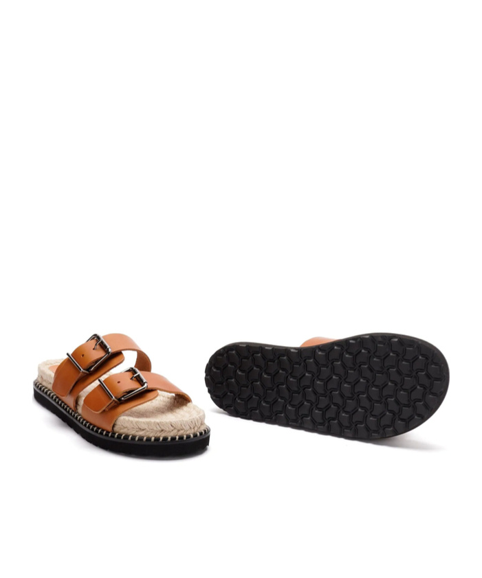 Shop Castaã±er Round Head Slippers In Brown
