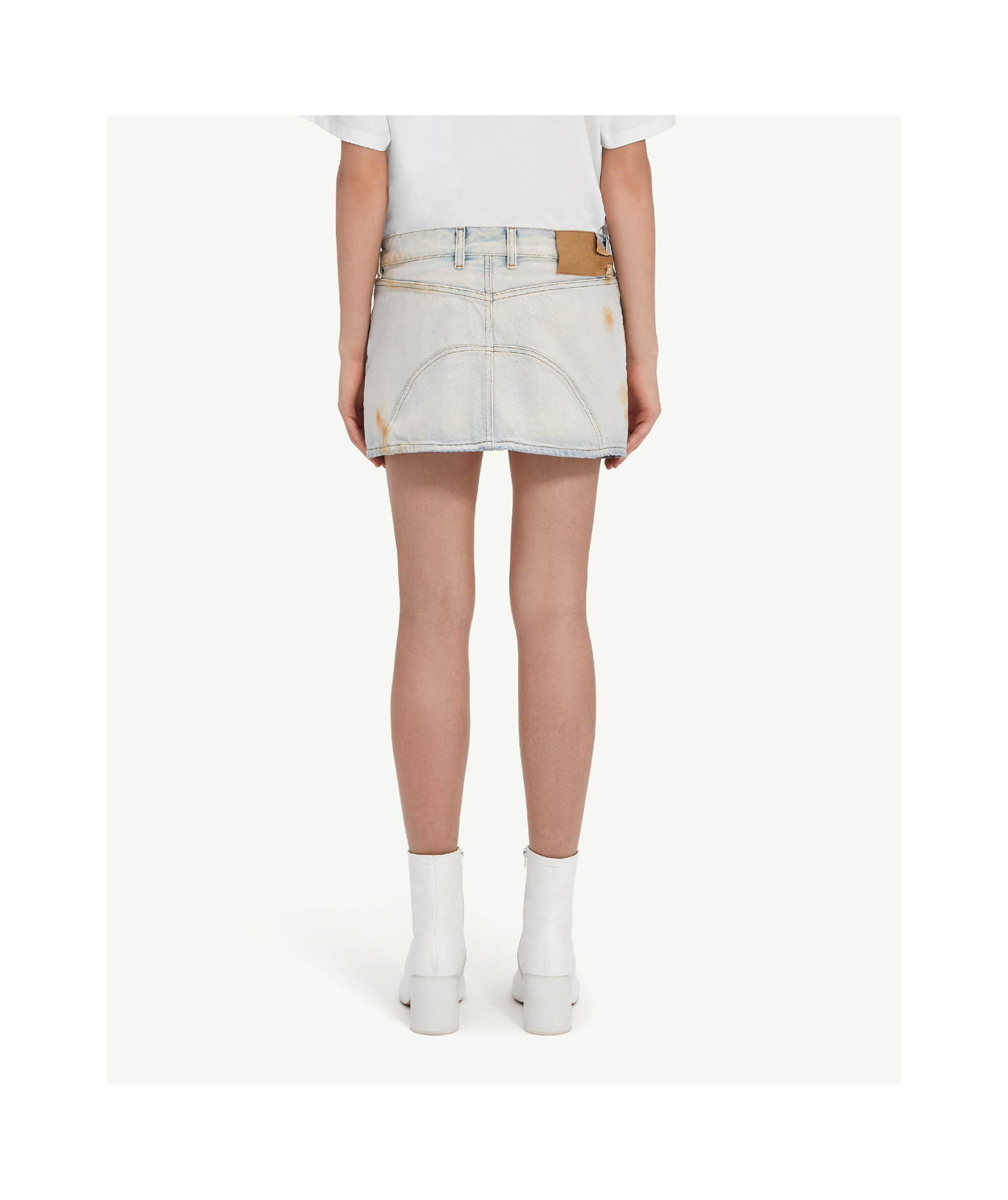 Mm6 Maison Margiela Logo-patch Mini Skirt In White