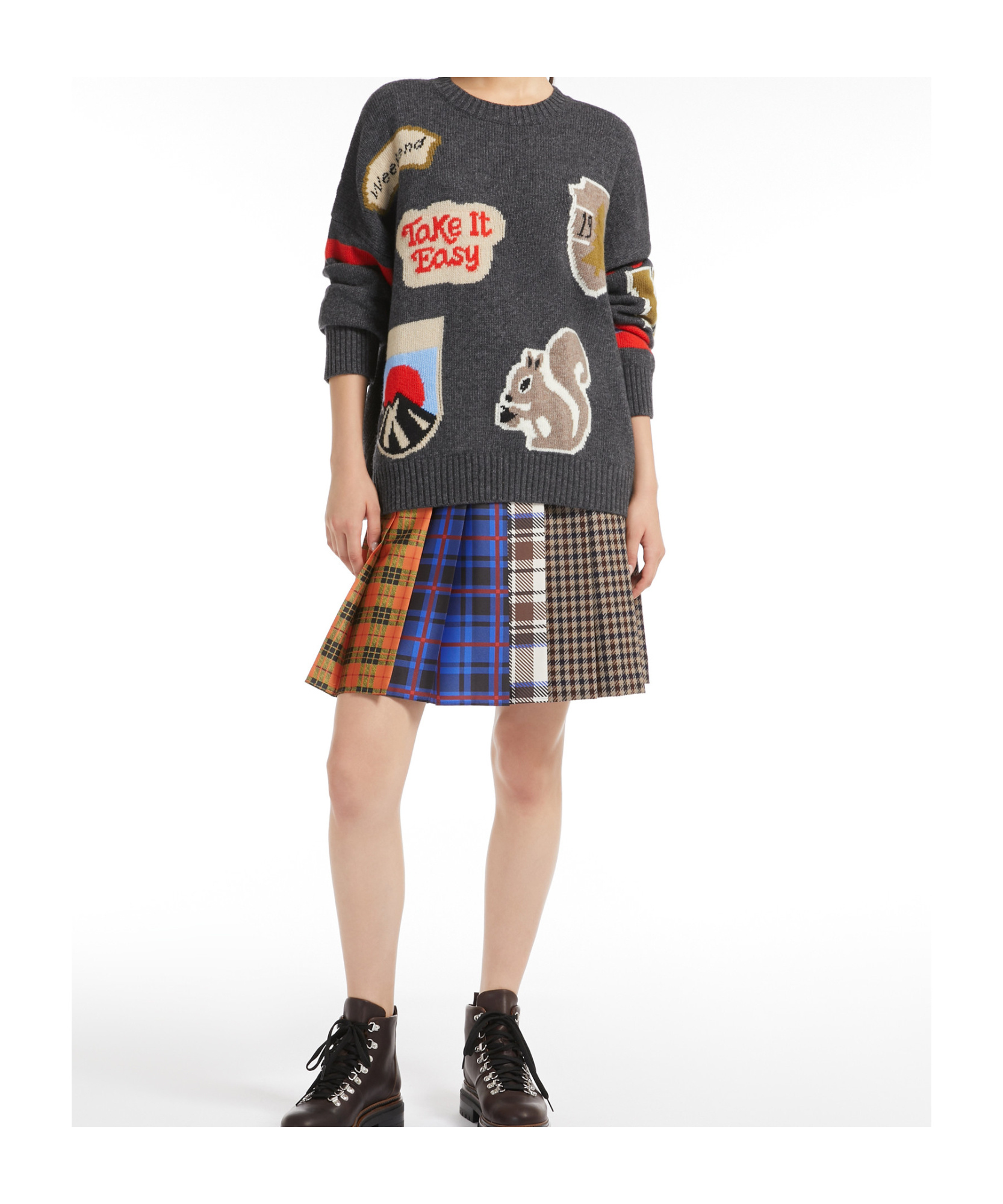 Weekend Max Mara Long-sleeved Wool Sweater In Black