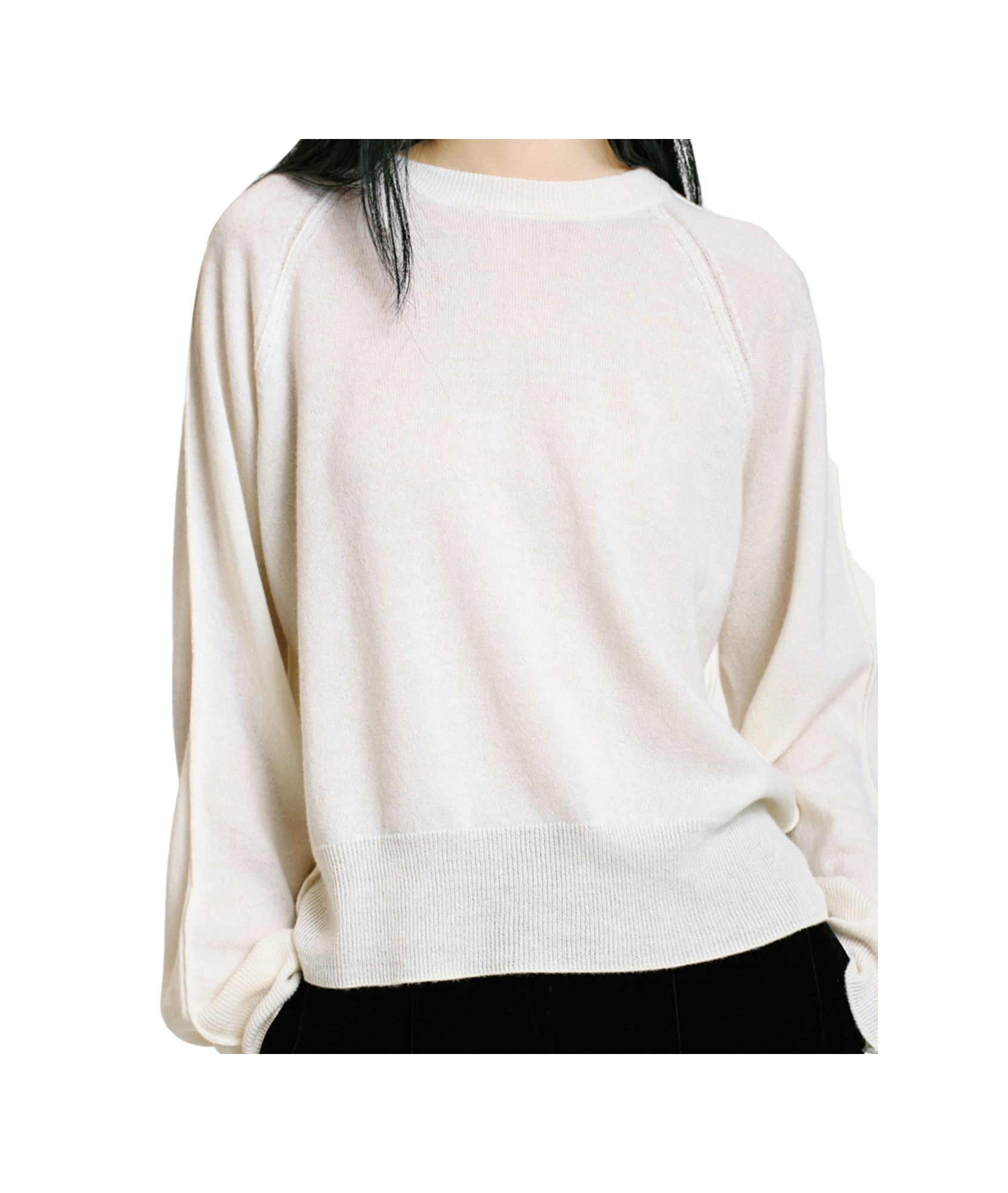 Momoní Long Sleeve Sweater In White