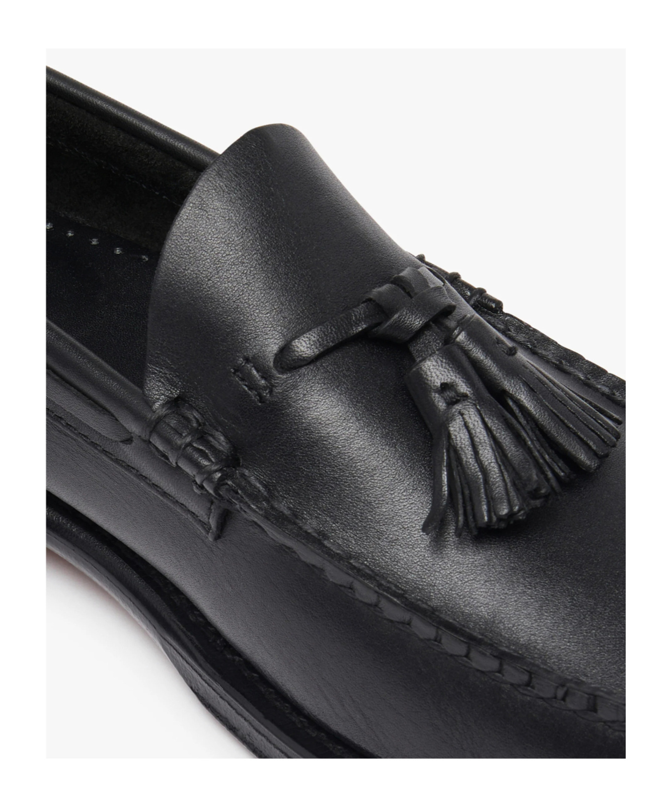 G.h. Bass & Co. Weejuns Larkin Tassel Loafers In Black
