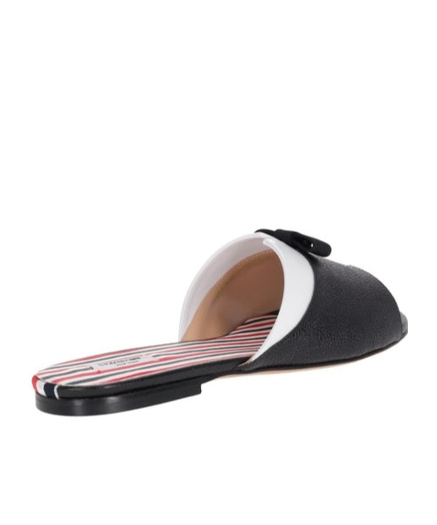Thom Browne Bow Detail Flat Sole Open Toe Sandals In Black