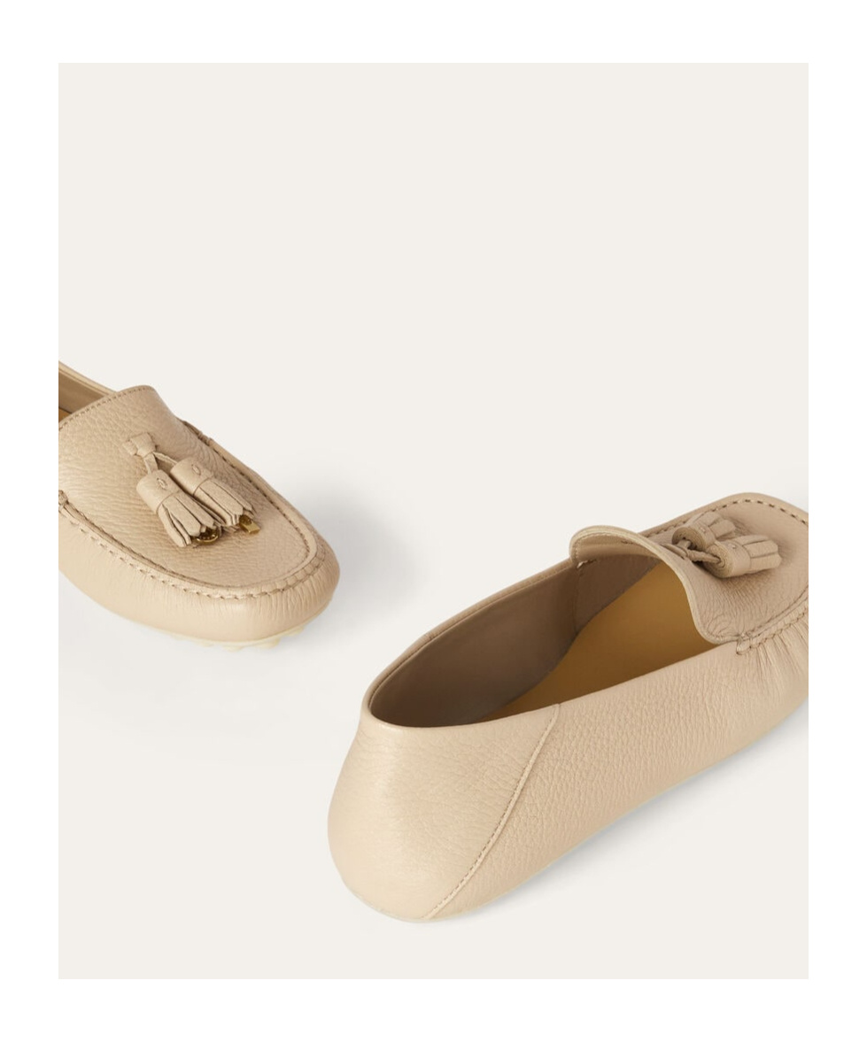 Loro Piana Tassel Mokasin Shoes In Nude