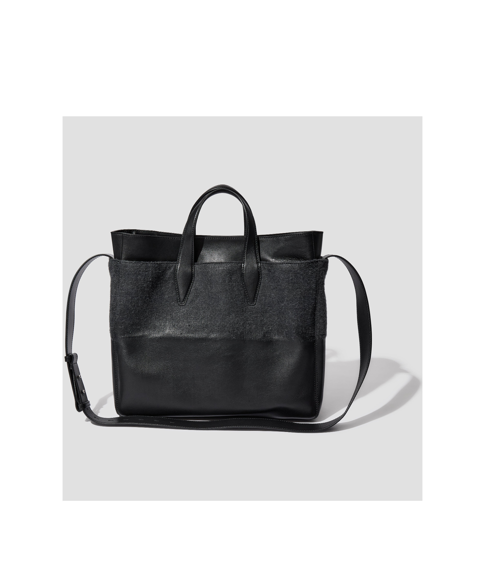Dries Van Noten Adjustable Shoulder Strap Shoulder Bag In Black