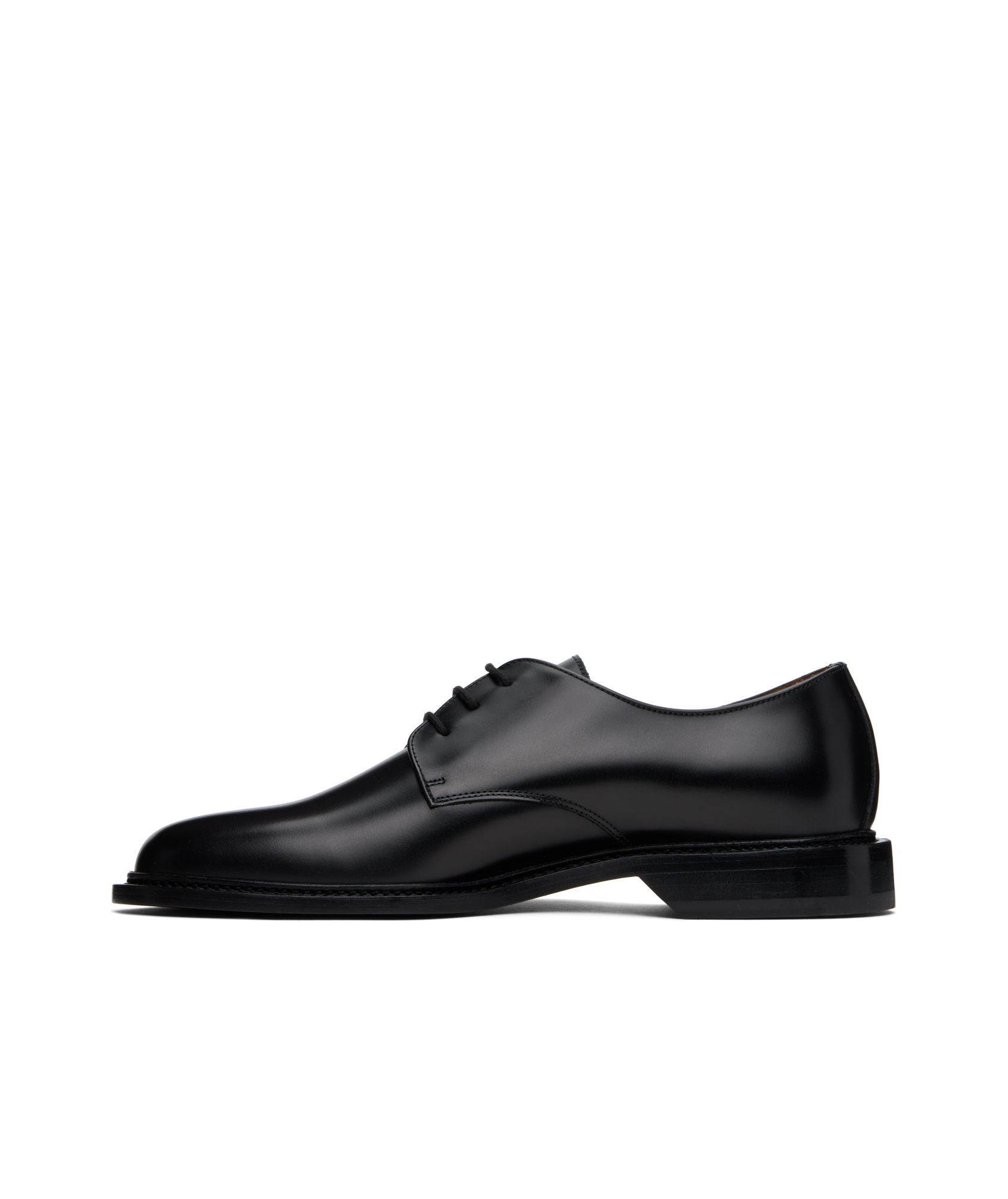Common Projects Black Polished Leather Derbys In Black