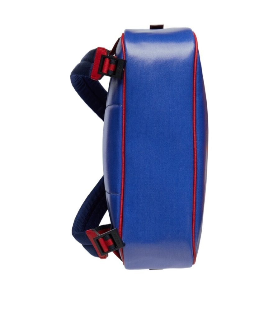 Gucci Drip Logo-print Backpack In Blue
