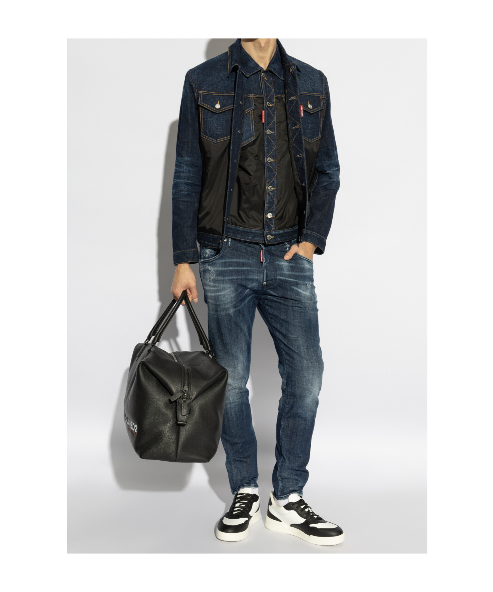 Shop Dsquared2 Logo-tag Gilet In Black