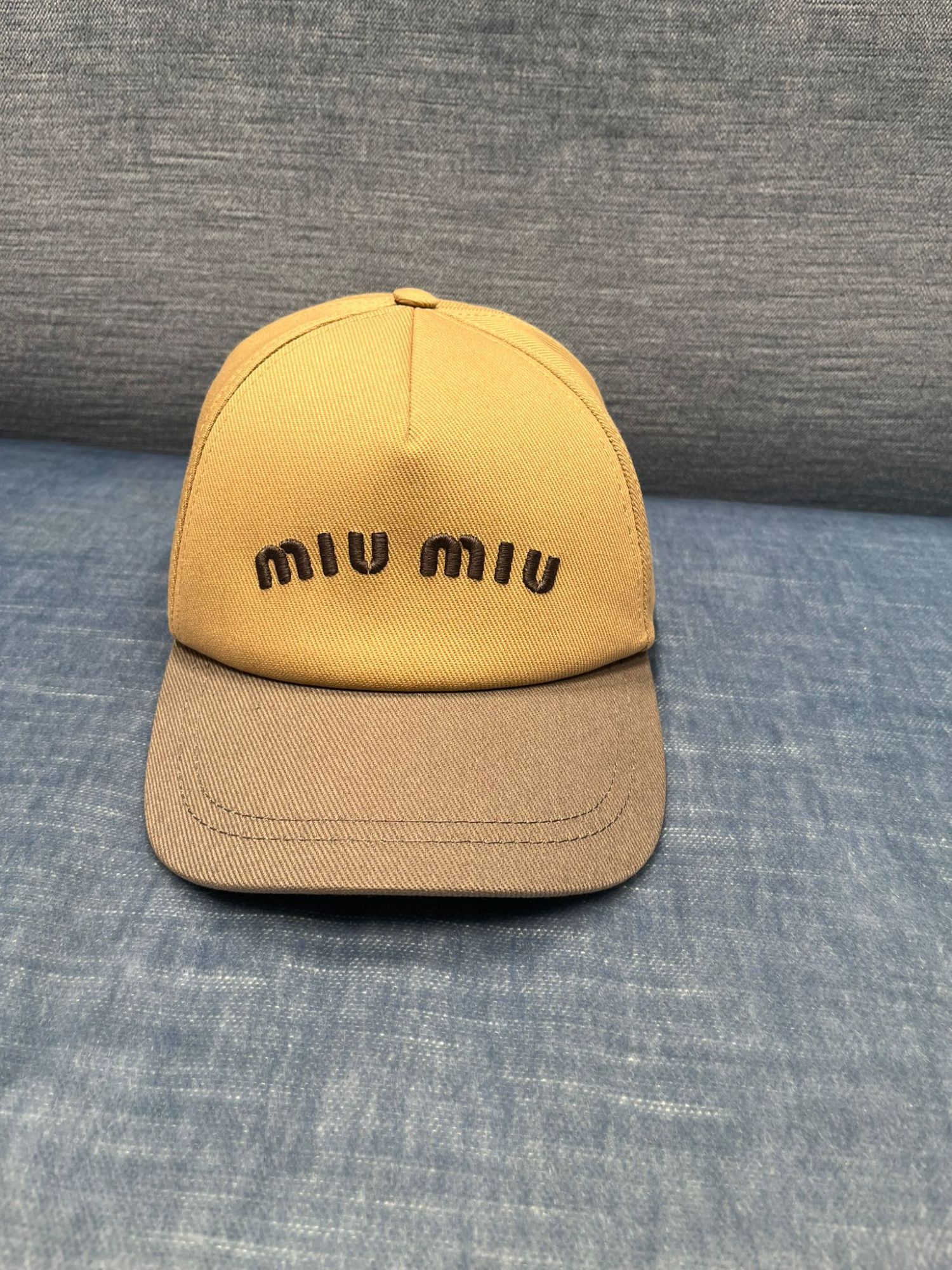 MIU MIU MIU MIU DRILL LOGO-EMBROIDERED BASEBALL CAP