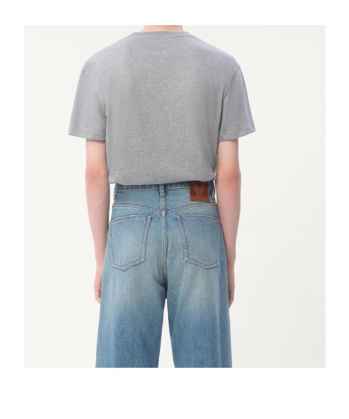 Valentino Vlogo Patch Crewneck T-shirt In Grey