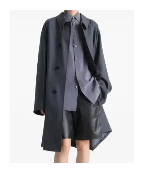 Lemaire Long-sleeved Coat In Black