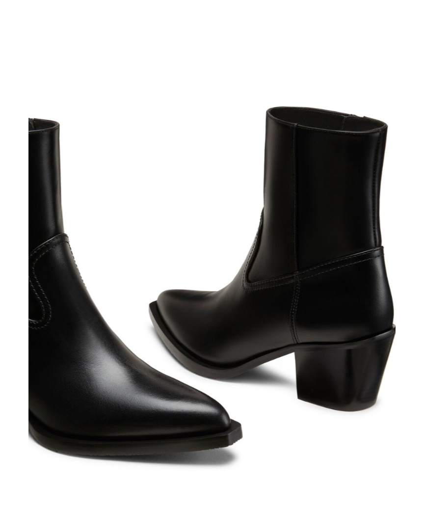 Stuart Weitzman Leather Block Heel Ankle Boots With Pointed Toe In Black