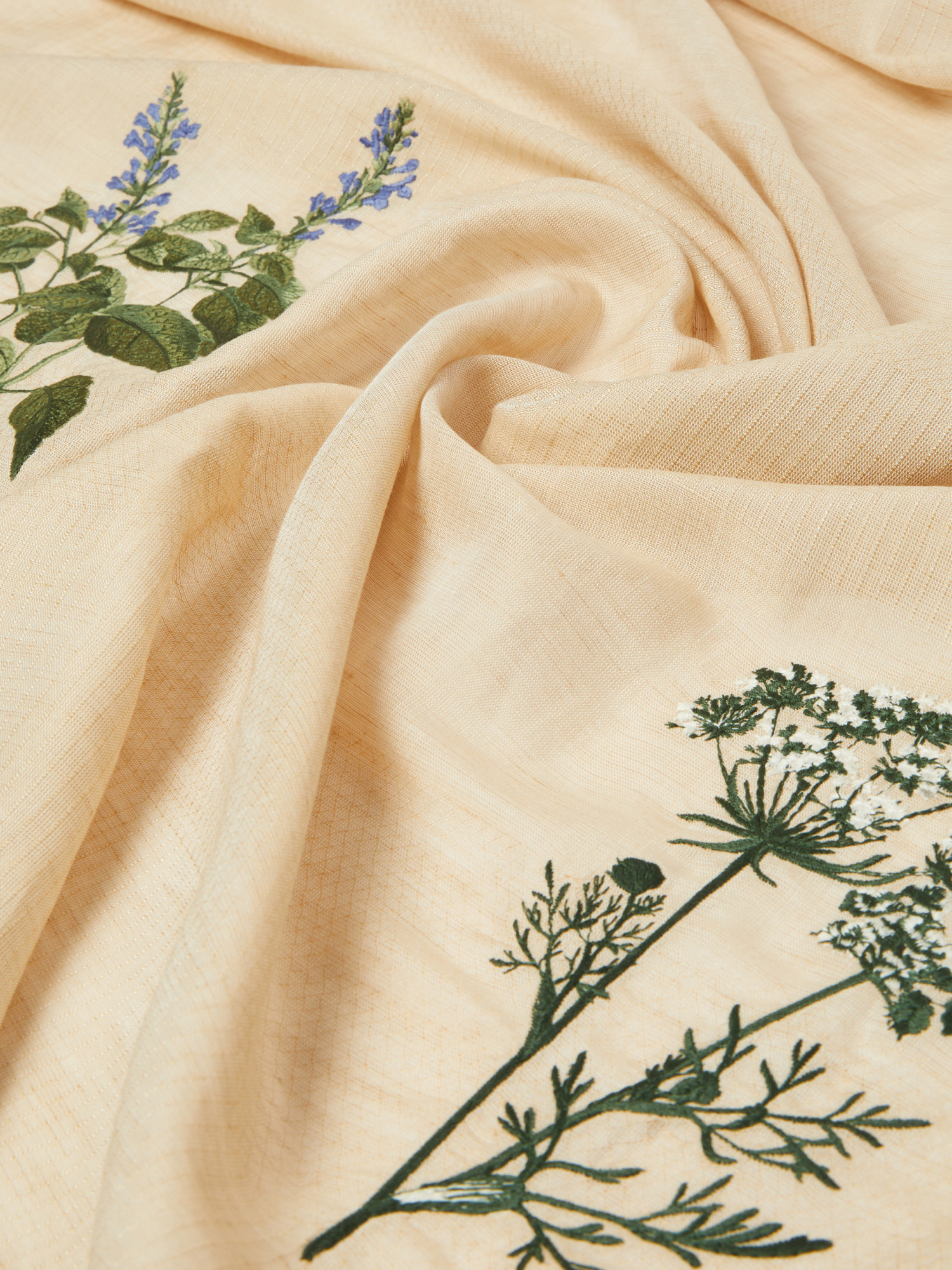 Weekend Max Mara Modal, Linen And Cotton Stole In Beige