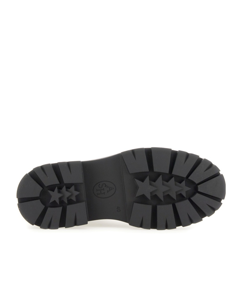 Ash Black Leather Amphibian With Rugged Sole In Black