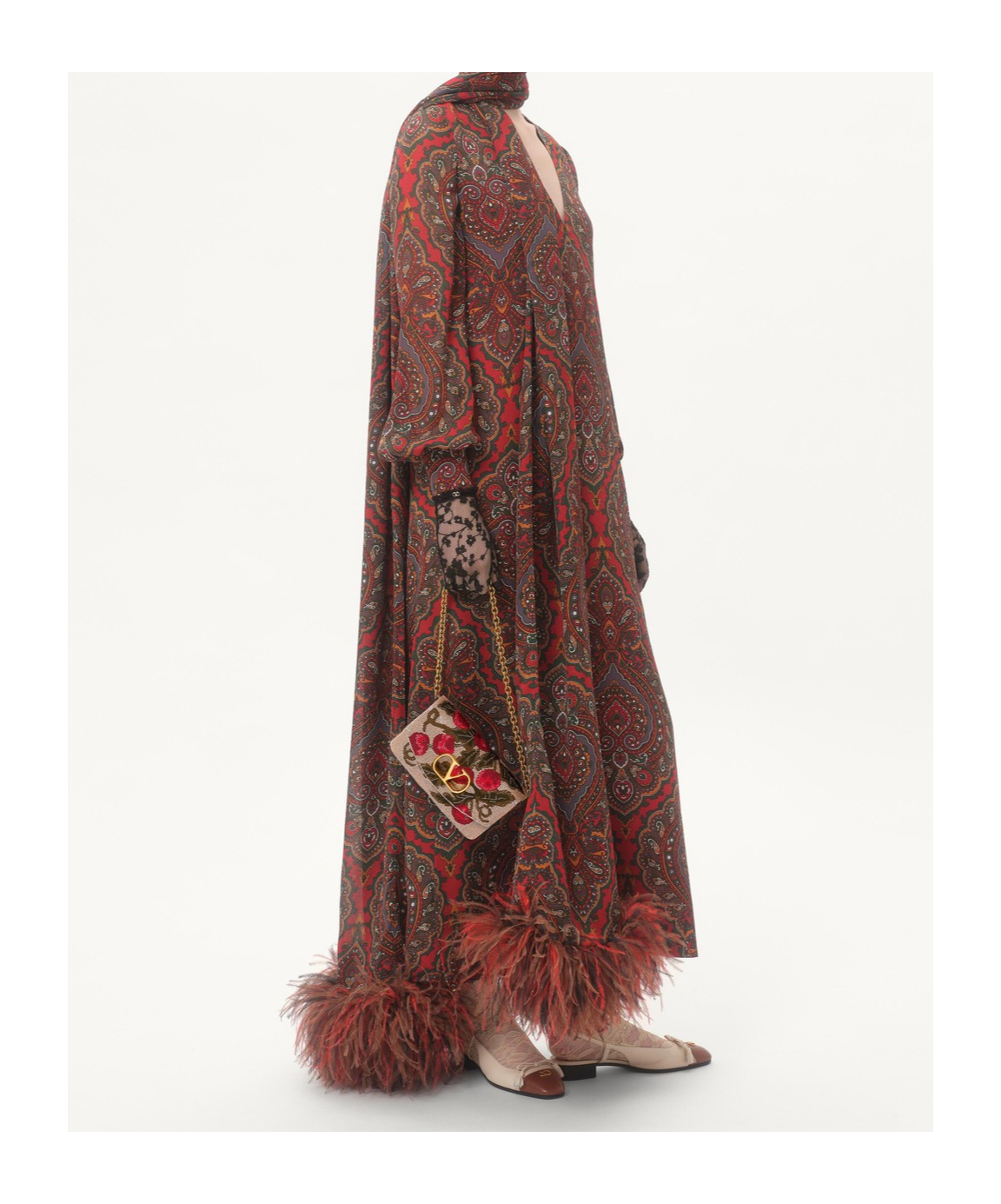 Valentino Garavani Vain Embroidered Shoulder Clutch With Cherryfic Pattern