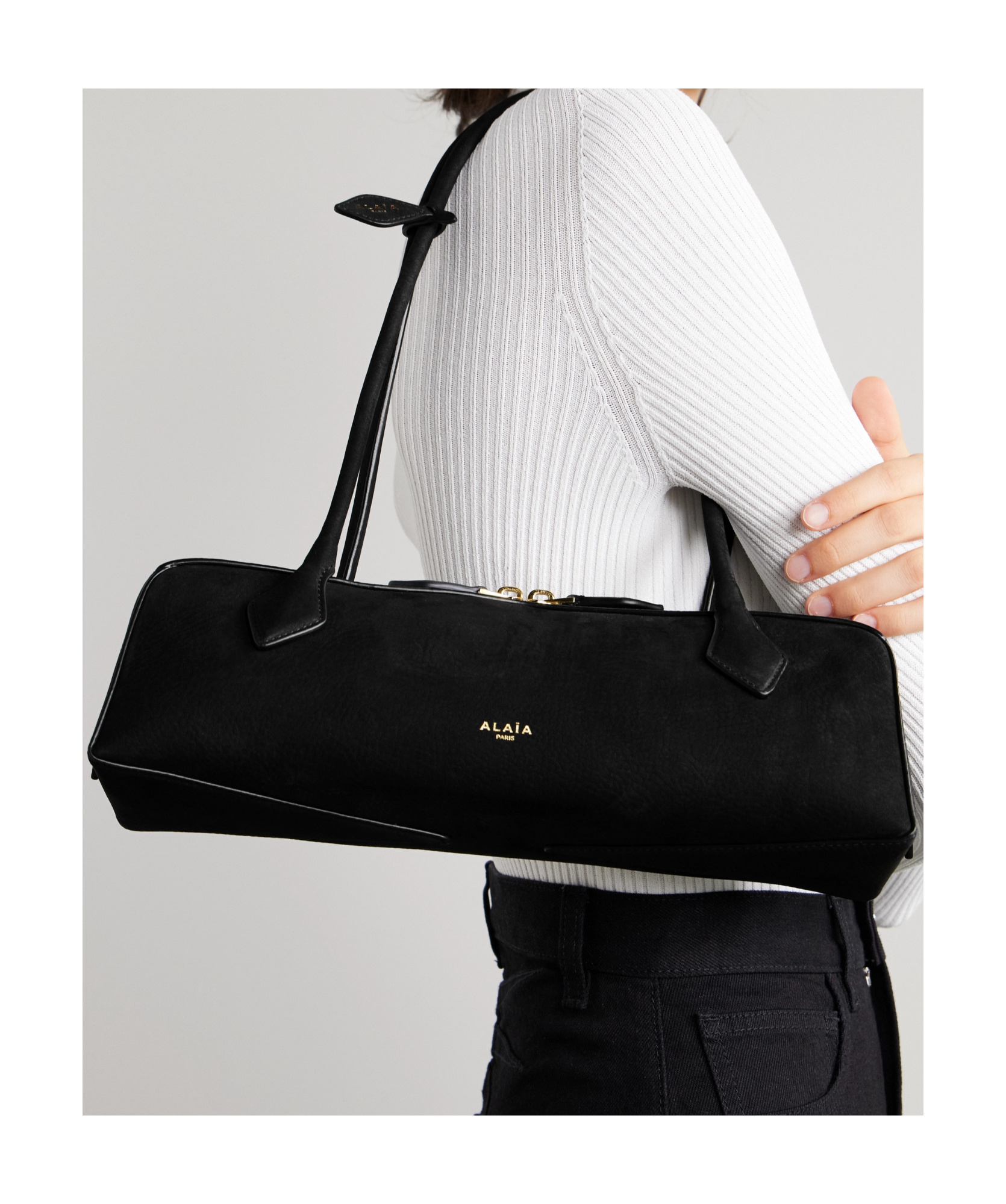 Alaïa Le Teckel Medium Shoulder Bag
