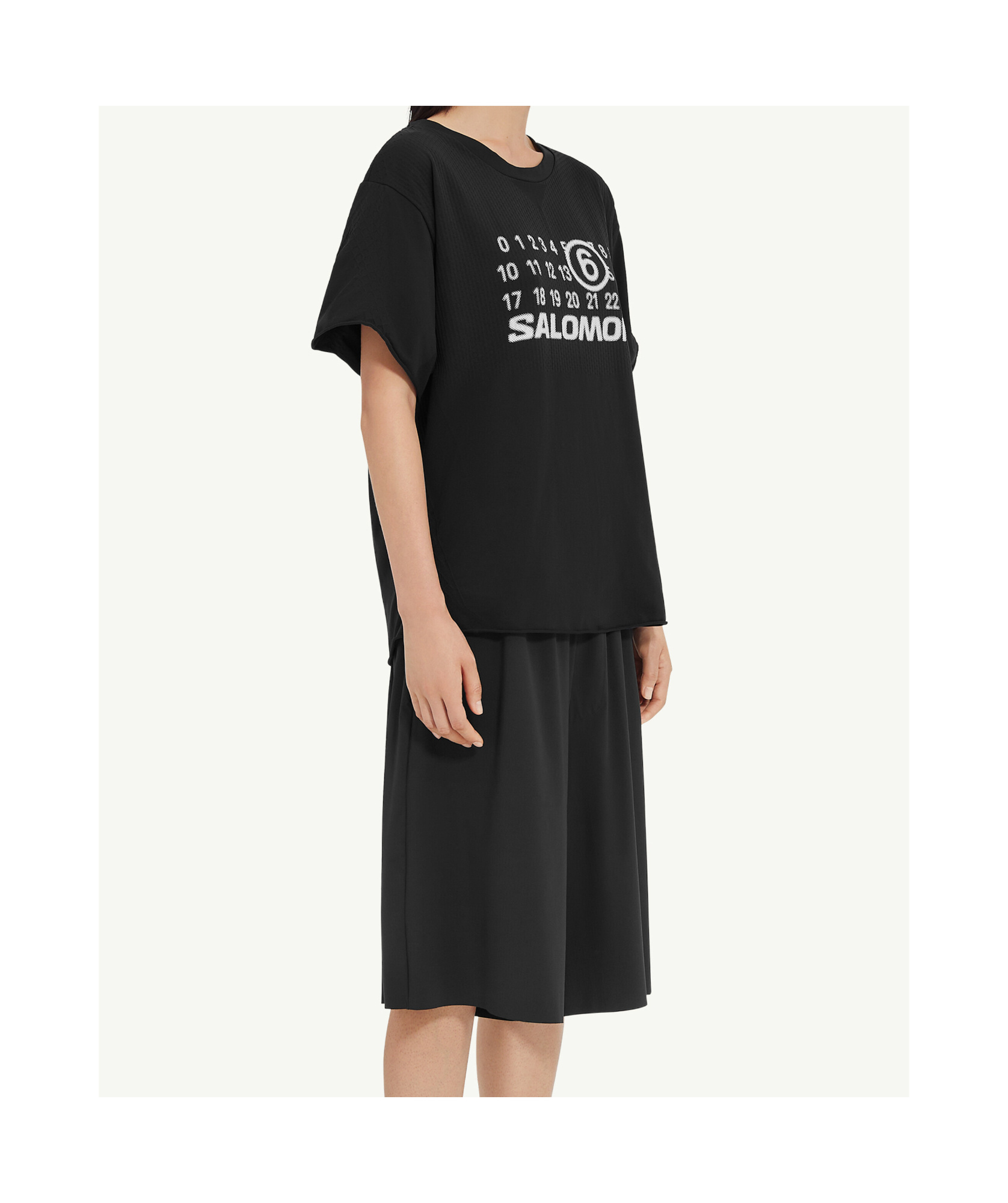 Mm6 Maison Margiela Mm6 X Salomon Seamless T-shirt In Black