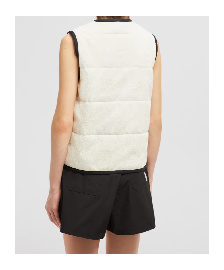 Moncler Smanicato Gilet In White
