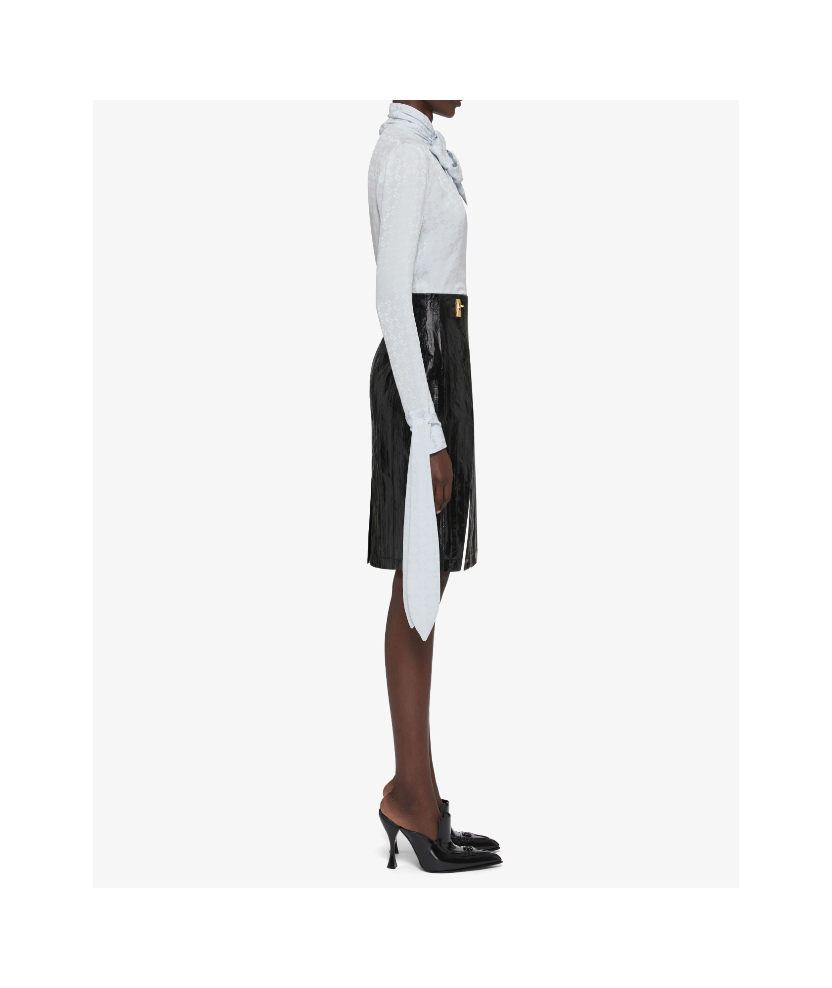 Givenchy Blouse Avec Nauds En Jacquard Monogramme 72 In White