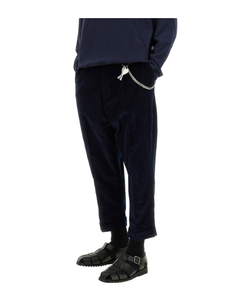 Shop Ami Alexandre Mattiussi Ami Paris Carrot Cropped Pants In Black