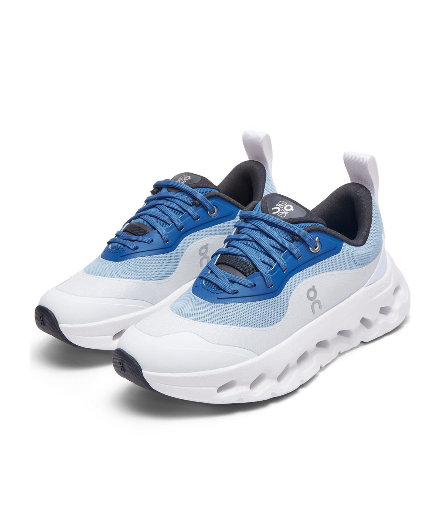 Shop Loewe Cloudtilt 2.0 Round-head Trainers In White
