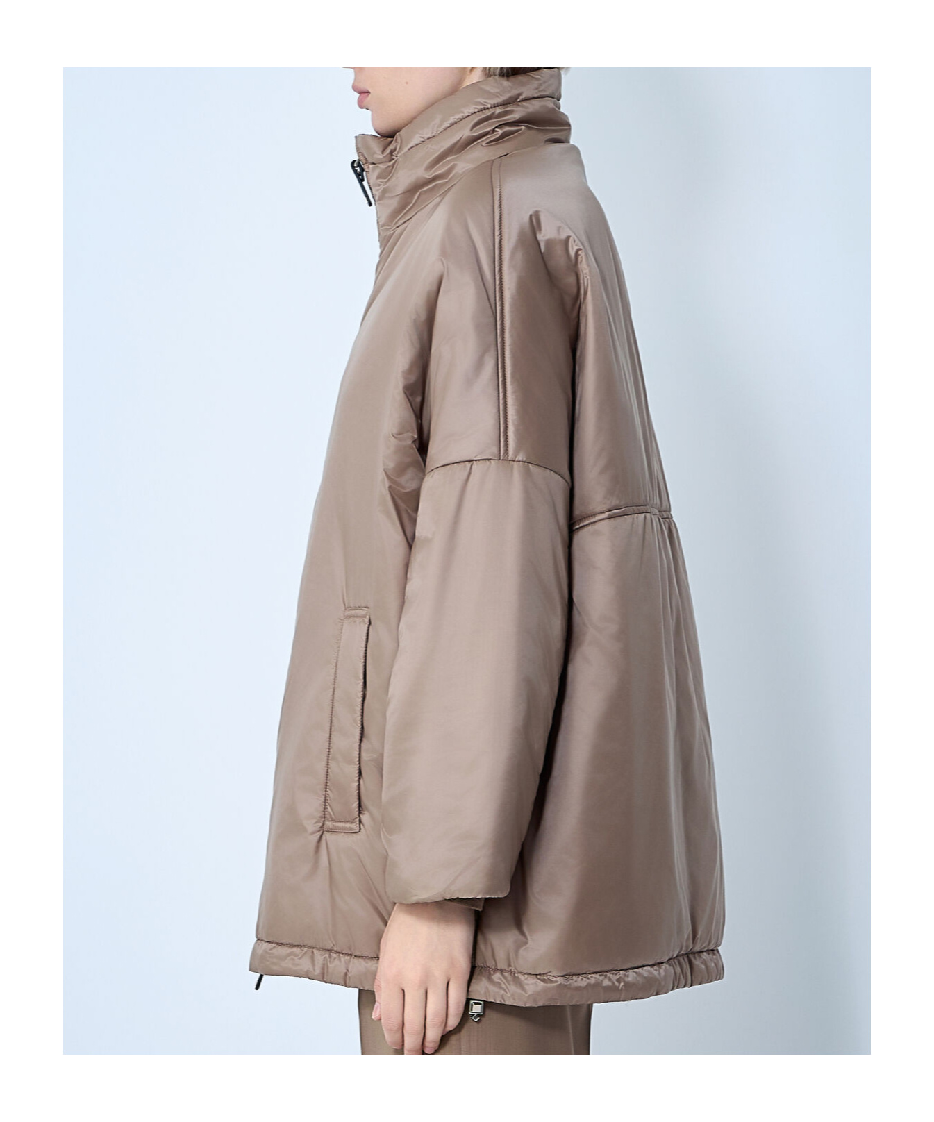Max Mara Stand Collar Long Sleeve Casual Jacket In Neutral