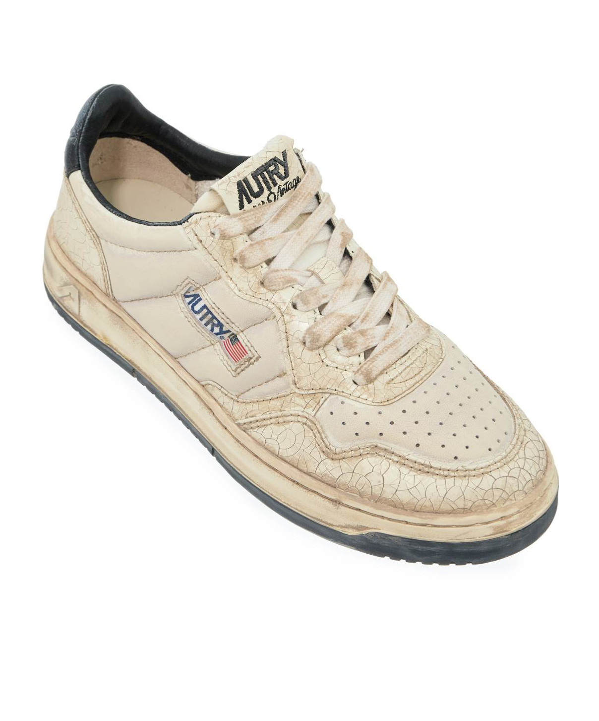 Autry Medalist Leather Low-top Sneakers In Nude
