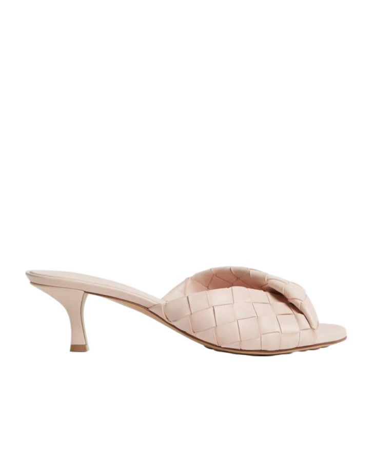 Shop Bottega Veneta Blink Mule In Nude