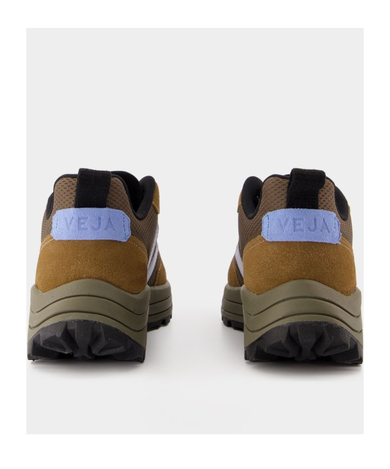 Veja Venturi Ii Sneakers With Chunky Rubber Sole In Brown