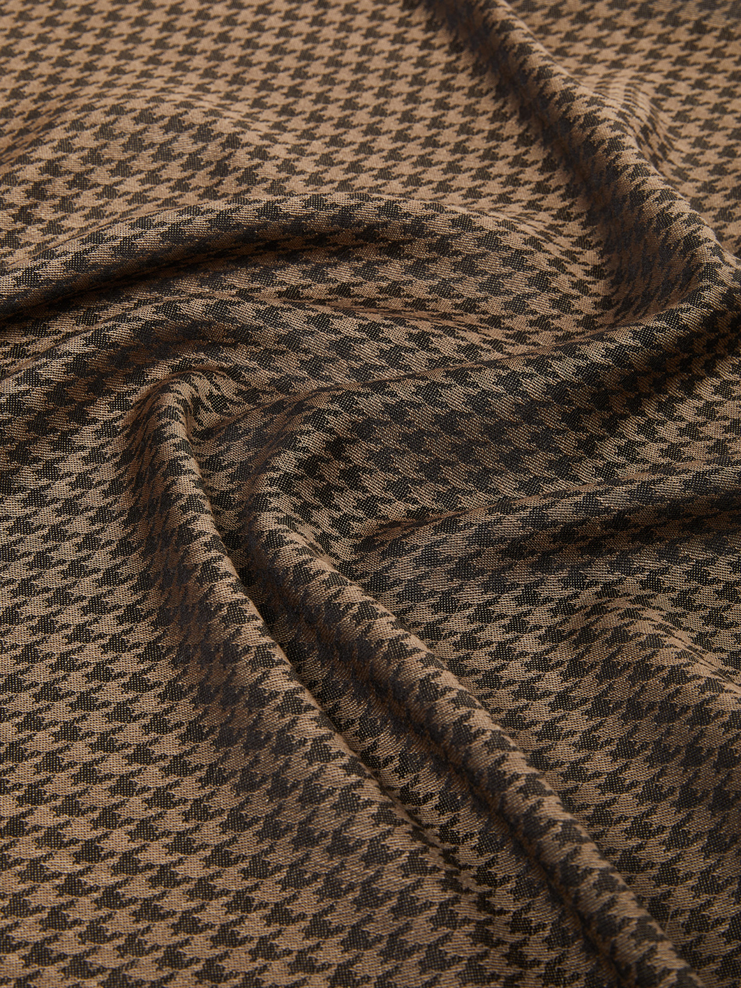 Max Mara Houndstooth Silk And Wool Stole