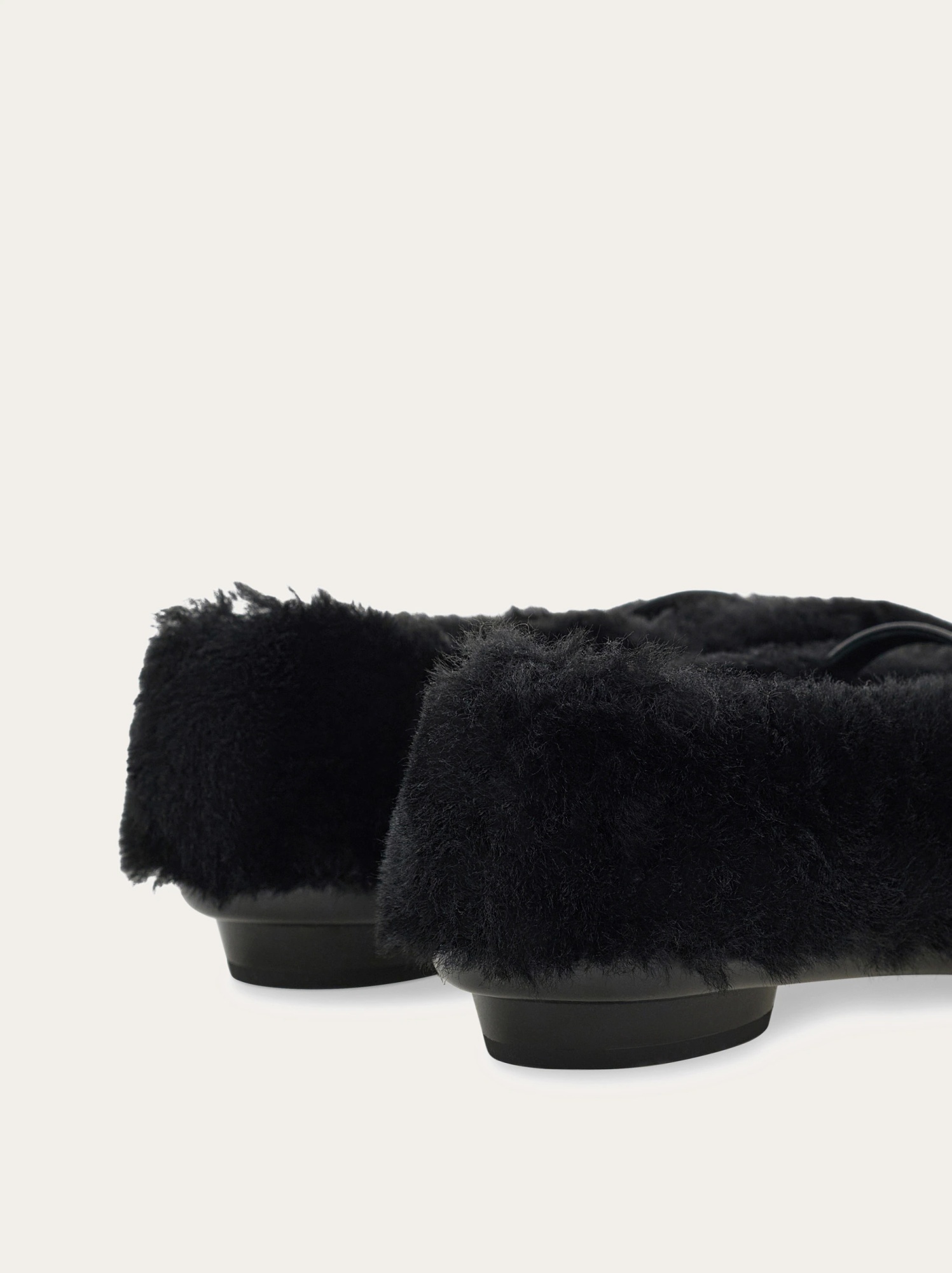 Ferragamo "noella Fur" Shearling Ballet Flats In Black
