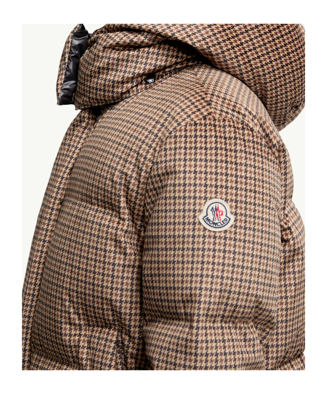 Moncler Quierzy Hooded Short Down Jacket In Brown