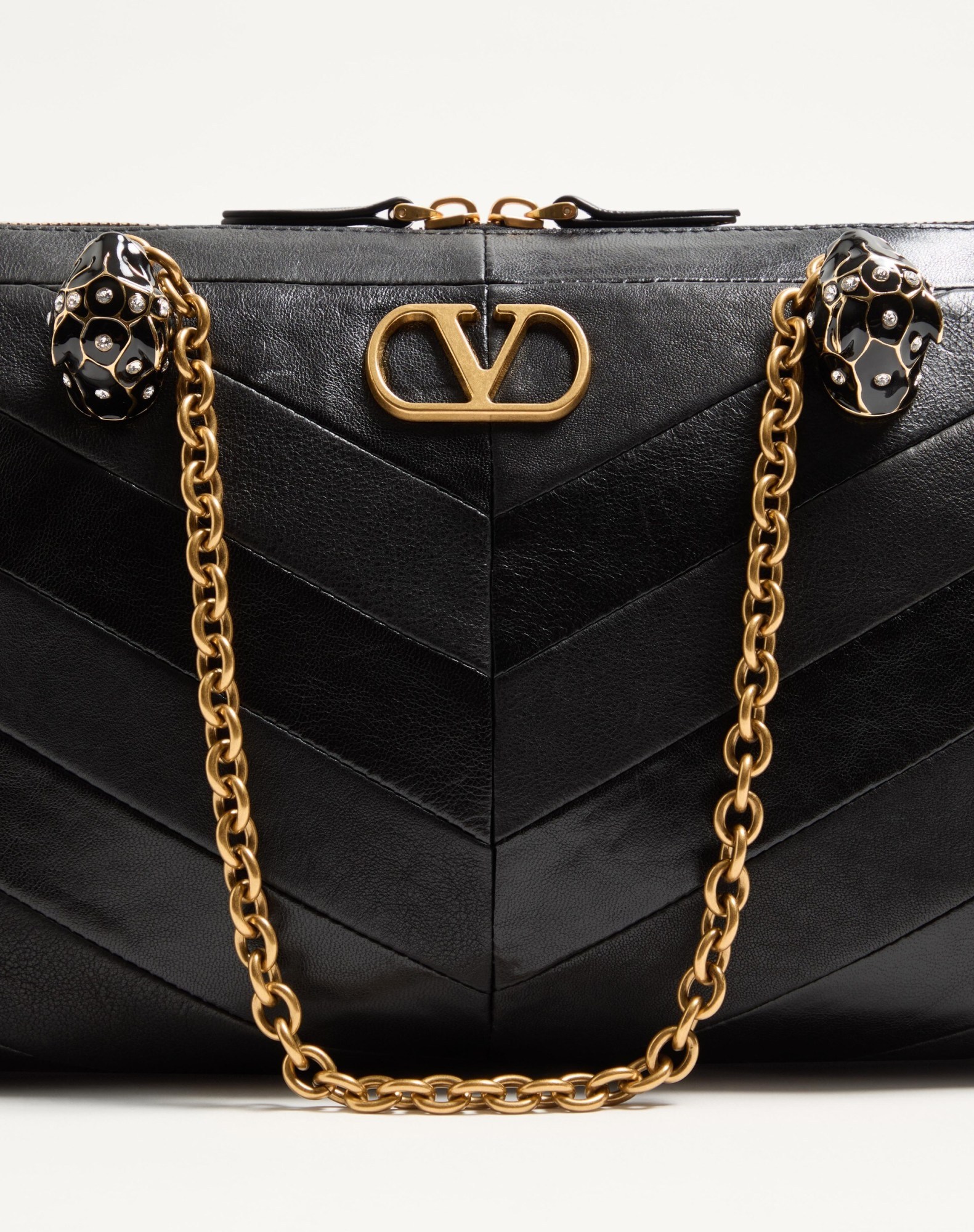 Valentino Garavani Panthea Shoulder Bag In Nappa Leather With Chevron Pattern In Black