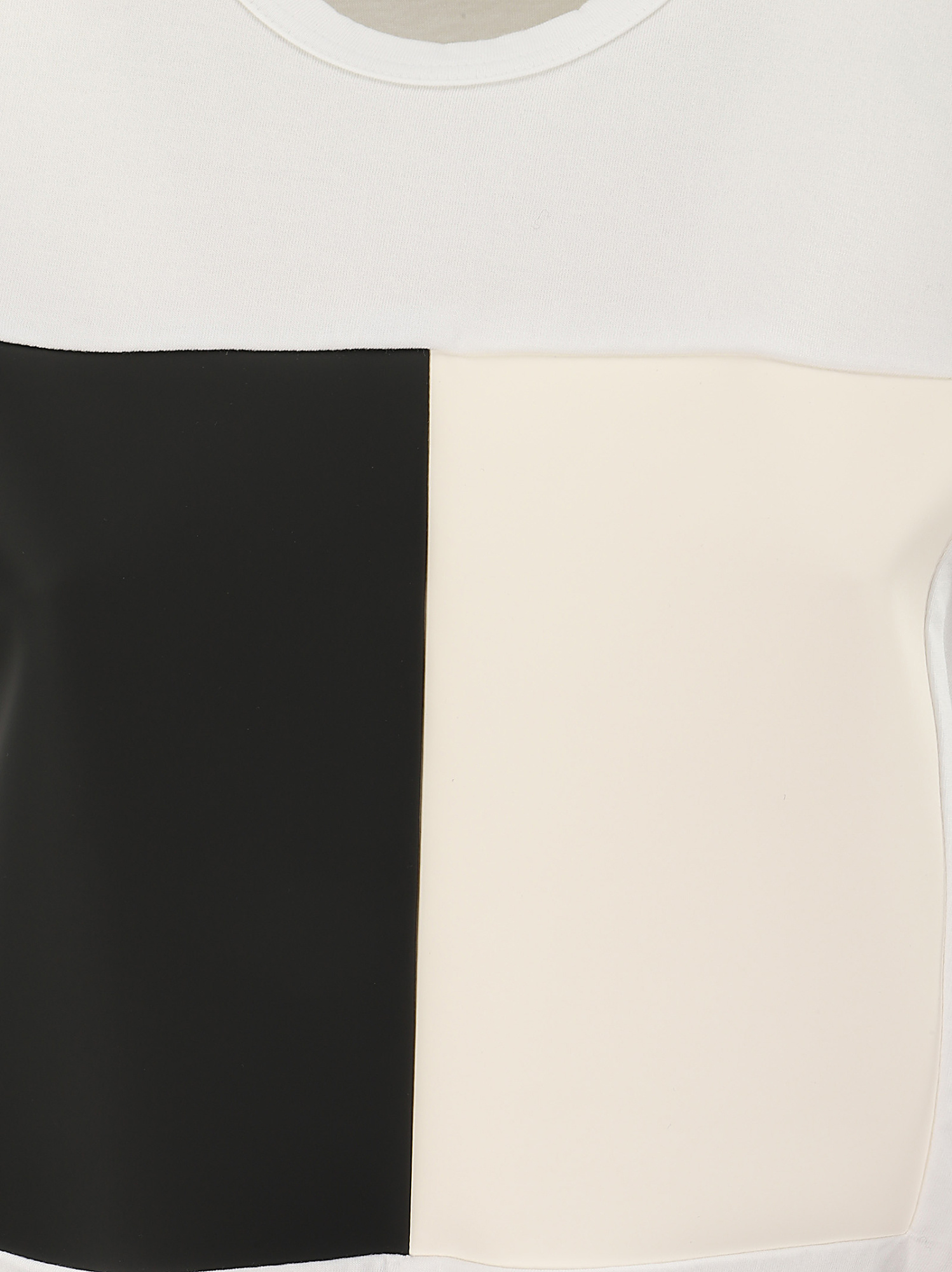 COMME DES GARÇONS SHORT-SLEEVED T-SHIRT