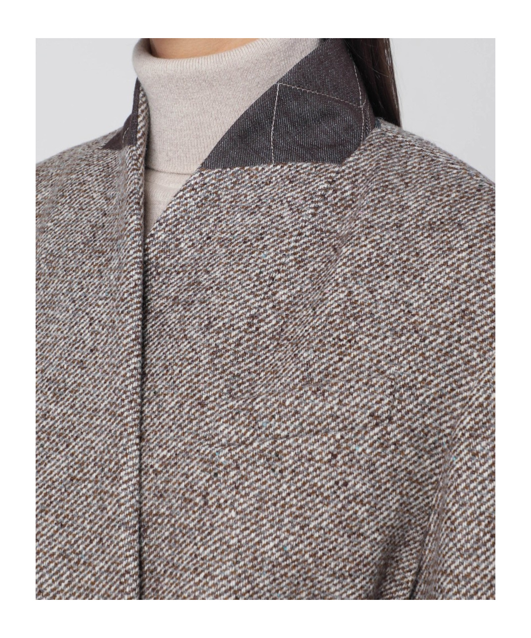 Brunello Cucinelli Wool Blend Coat Featuring Belted Waist In Gray
