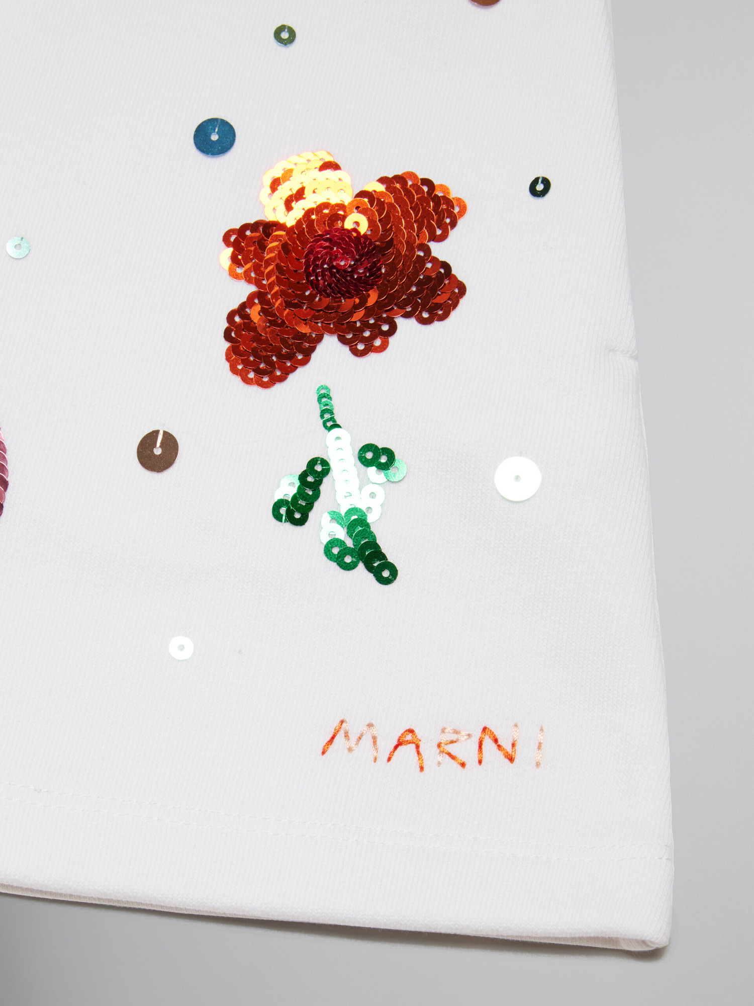 Marni Kid - Fleece Shorts With Floral Graphics In White