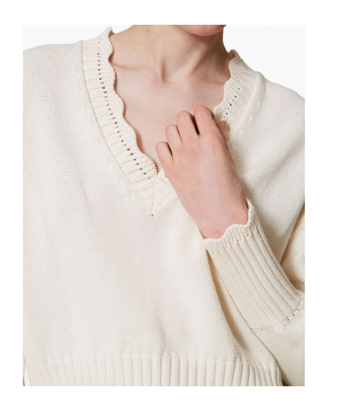 TWINSET SCALLOP-EDGE SWEATER