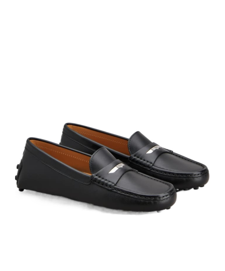 Tod's Gommino Driving Shoes In Black