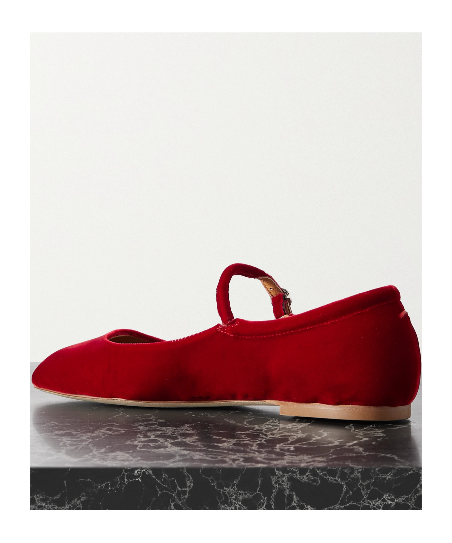 Aeyde Square Head Flat-soled Shoes In Red