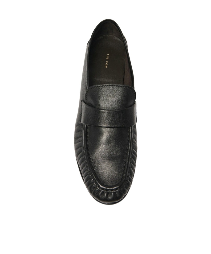 The Row Round-head Pleated Loafers In Black