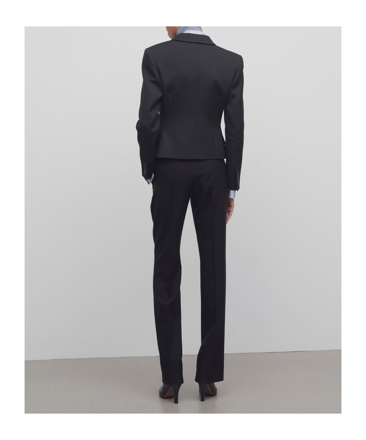 The Row Pleated Wool Casual Pants In Black