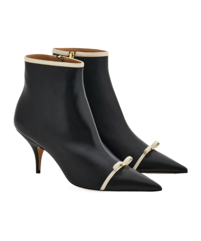 Ferragamo Pointed Ankle Boot With Mini Bow Detail In Black