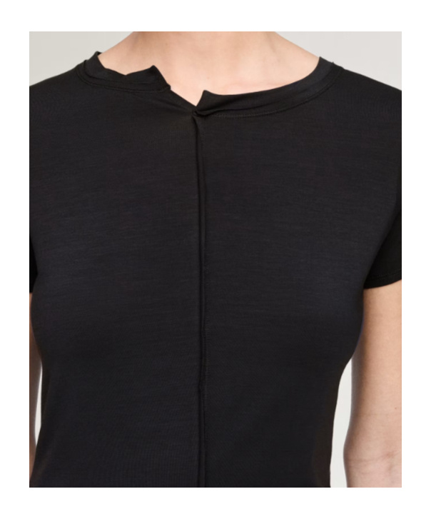 Y-3 Asymmetric Hem Short Sleeve Round Neck Top In Black