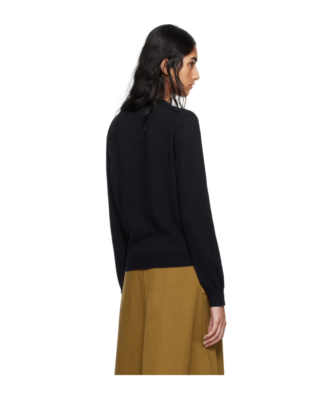 Apc Victoria Round-neck Sweater In Black