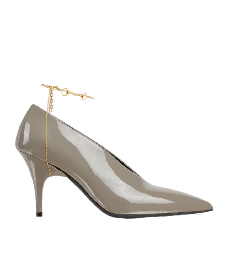 Gucci Musa Vernic Patent Leather Anklet Pumps In Gray